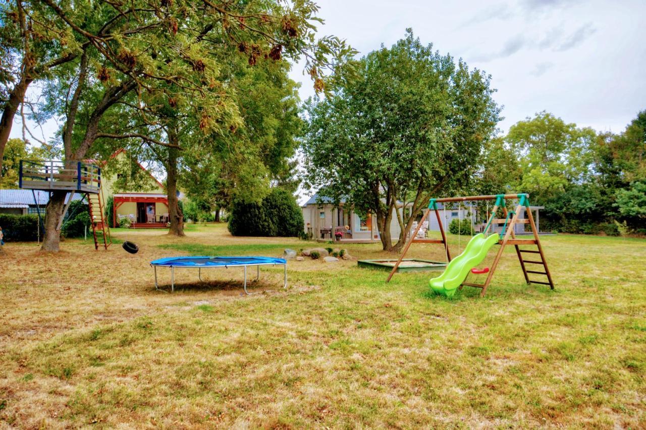 Zielone Wakacje Kusin, Domki Jednorodzinne Karnice Extérieur photo